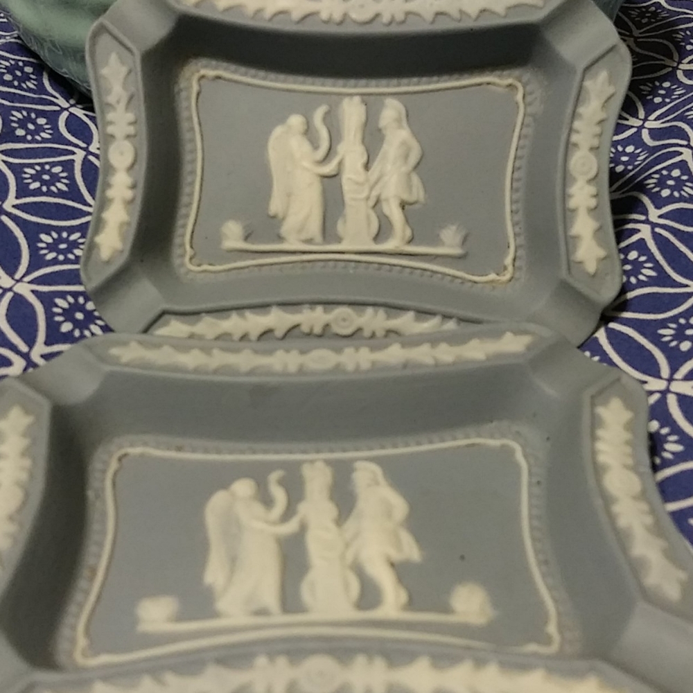A home in the wilderness Japan plate